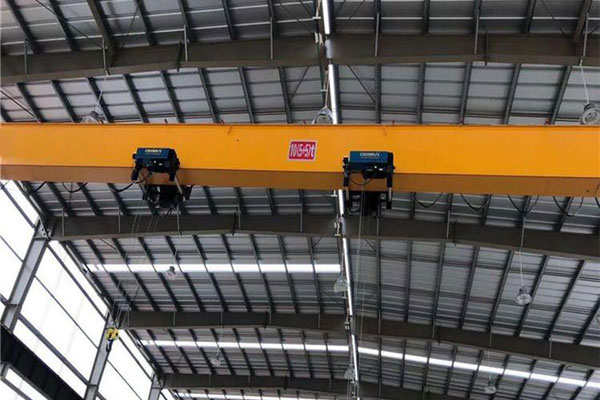 European style single beam crane